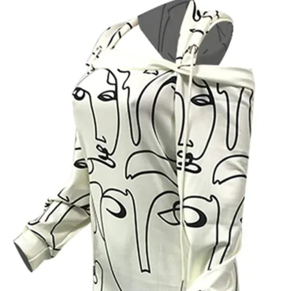 Vintage Style Graphic Top - Picture 3 of 5